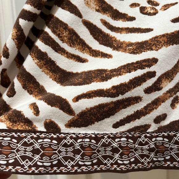 Alfred Dunner Brown Cream Zebra Print Blouse 3/4 Sleeve 3X Sequins - Picture 4 of 6